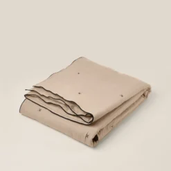 Couvre-lit Matelassé CARLINA Sable Et Bourdon Noir