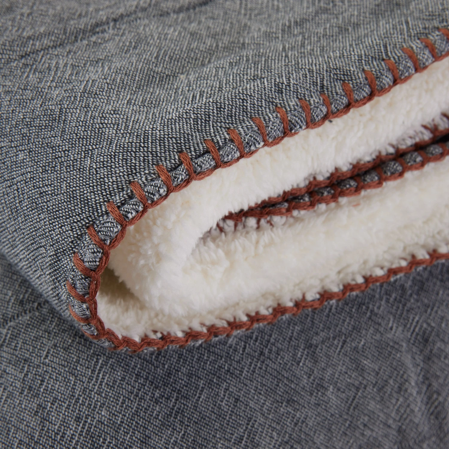 Couvre-lit DASHAN Noir Blanc Et Feston Terracota 8 Couvre-lit DASHAN Noir Blanc Et Feston Terracota – Image 8