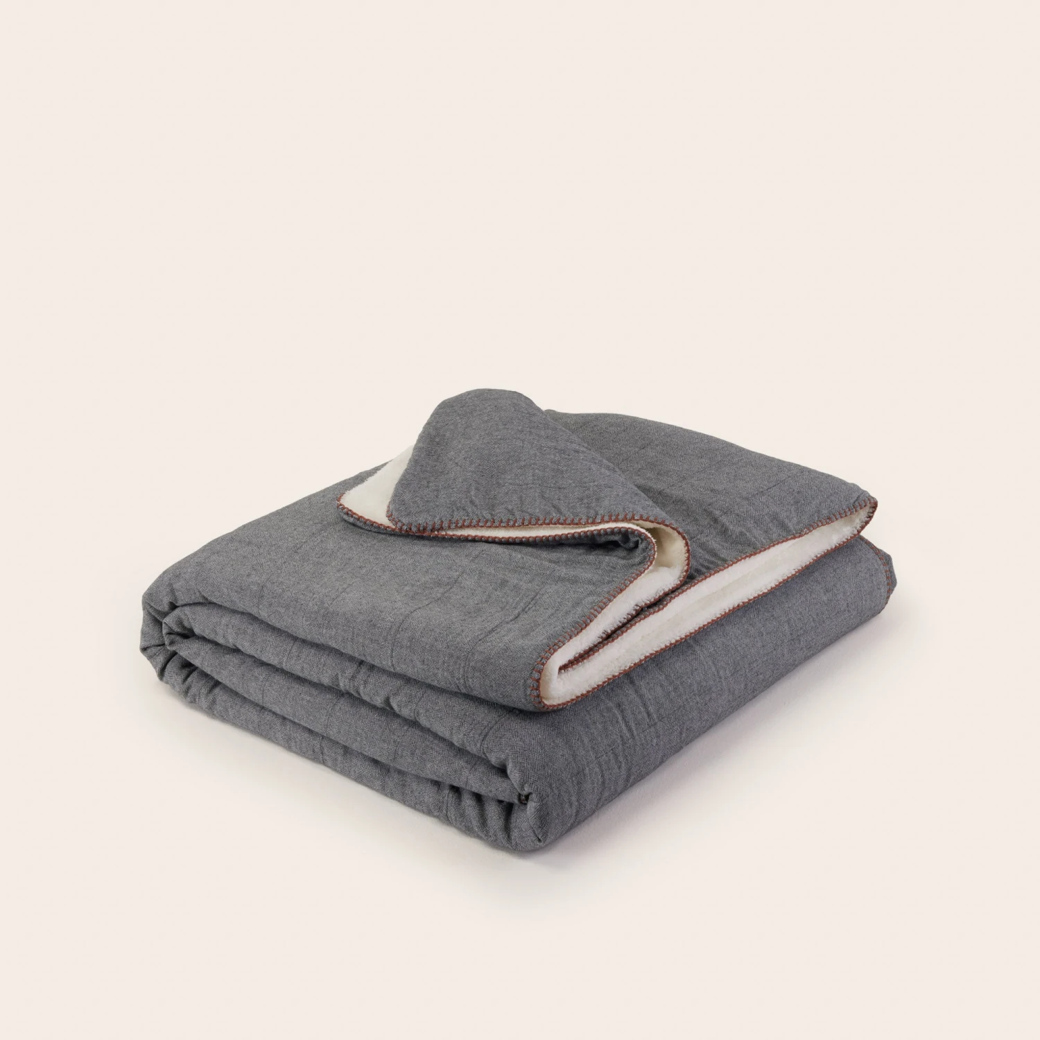 Couvre-lit DASHAN Noir Blanc Et Feston Terracota 1 Couvre-lit DASHAN Noir Blanc Et Feston Terracota