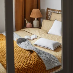 Edredon MALO Ocre -Décoration & meubles pour la maison edredon MALO 007268 J18 1