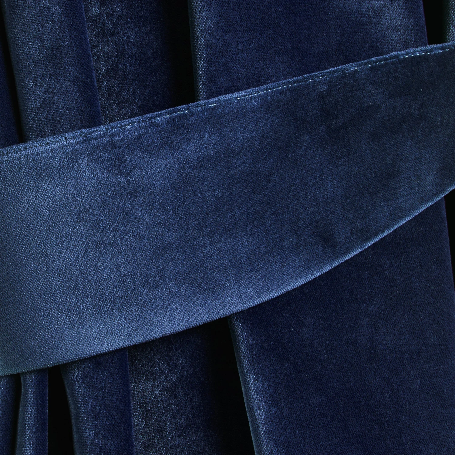 Embrasse DARIO Bleu Nuit 5 Embrasse DARIO Bleu Nuit – Image 5