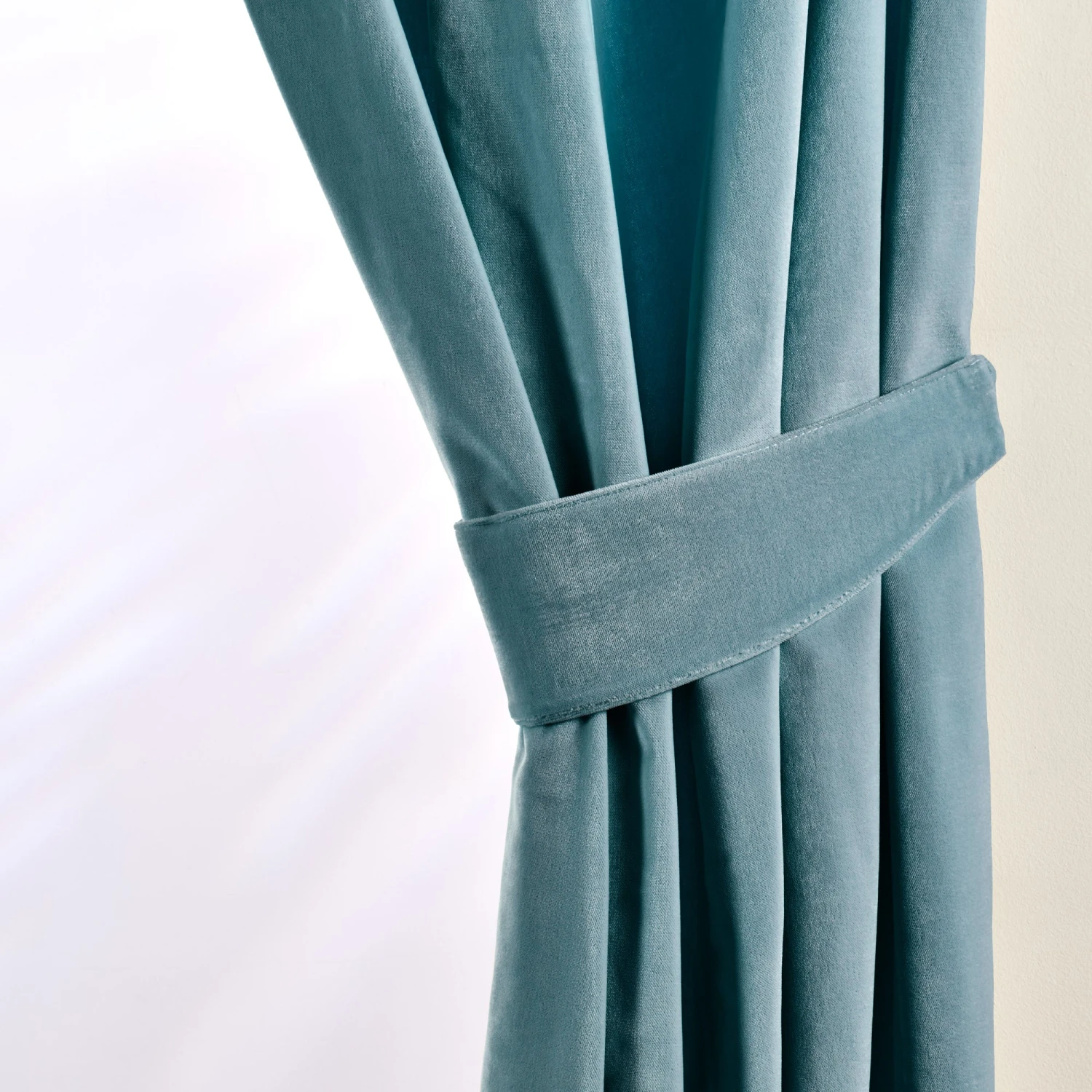 Embrasse DARIO Topaze 4 Embrasse DARIO Topaze – Image 4