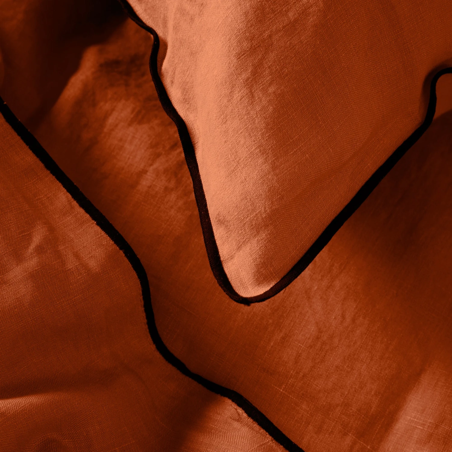 Housse De Couette CARLINA Terracotta Et Bourdon Noir 9 Housse De Couette CARLINA Terracotta Et Bourdon Noir – Image 9