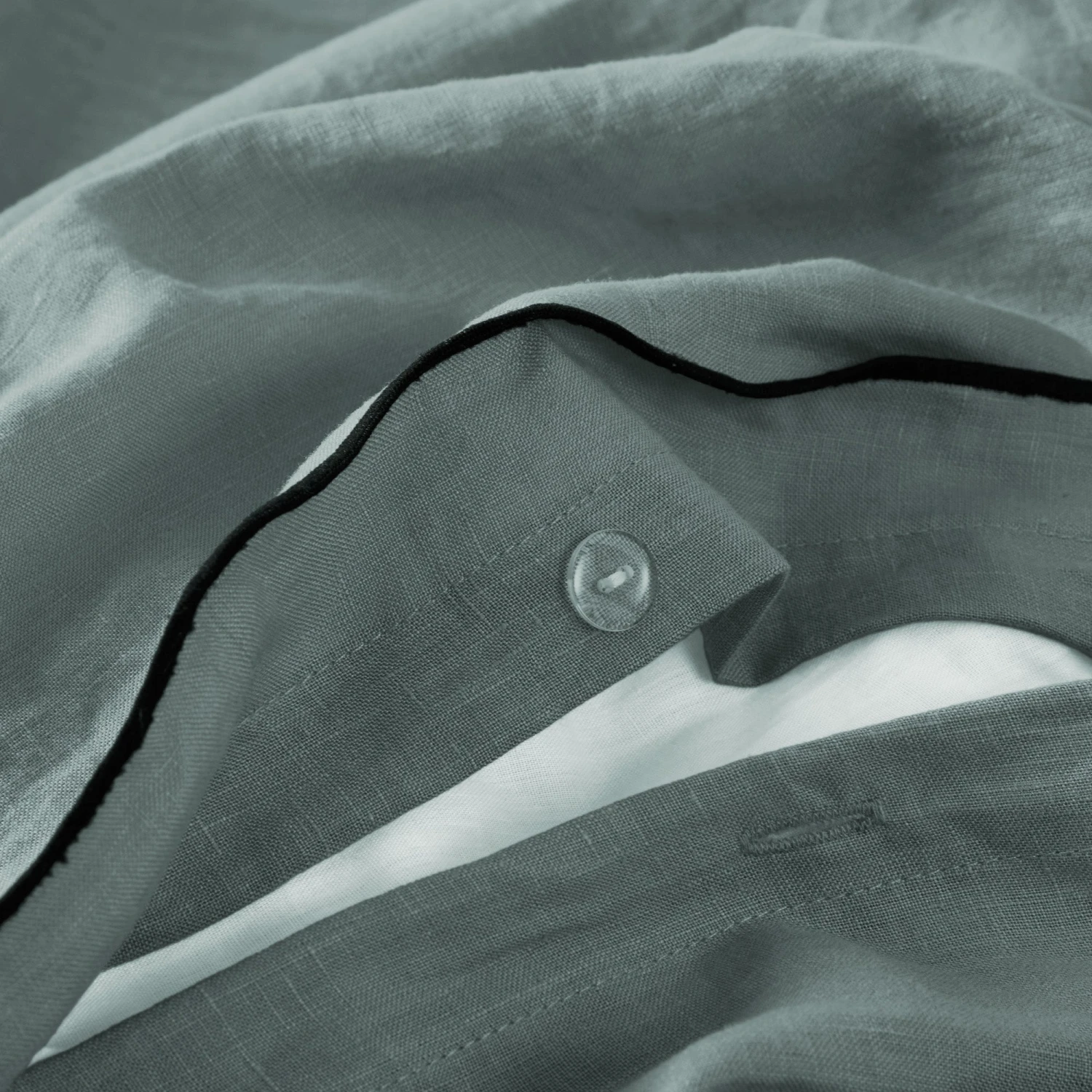 Housse De Couette CARLINA Vert De Gris Et Bourdon Noir 5 Housse De Couette CARLINA Vert De Gris Et Bourdon Noir – Image 5