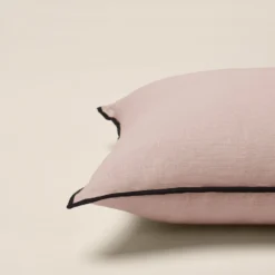 Housse De Coussin CARLINA Rose Poudré Et Bourdon Noir -Décoration & meubles pour la maison housse de coussin CARLINA 006407 RG C1 6