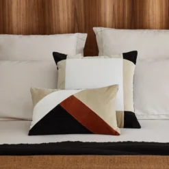 Housse De Coussin DAMIAN Ivoire Naturel Et Noir -Décoration & meubles pour la maison housse de coussin DAMIAN 007681 NG C4 1