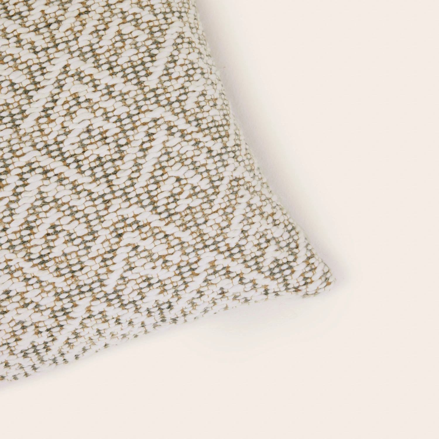 Housse De Coussin EREBUS Ivoire Et Grisé 5 Housse De Coussin EREBUS Ivoire Et Grisé – Image 5