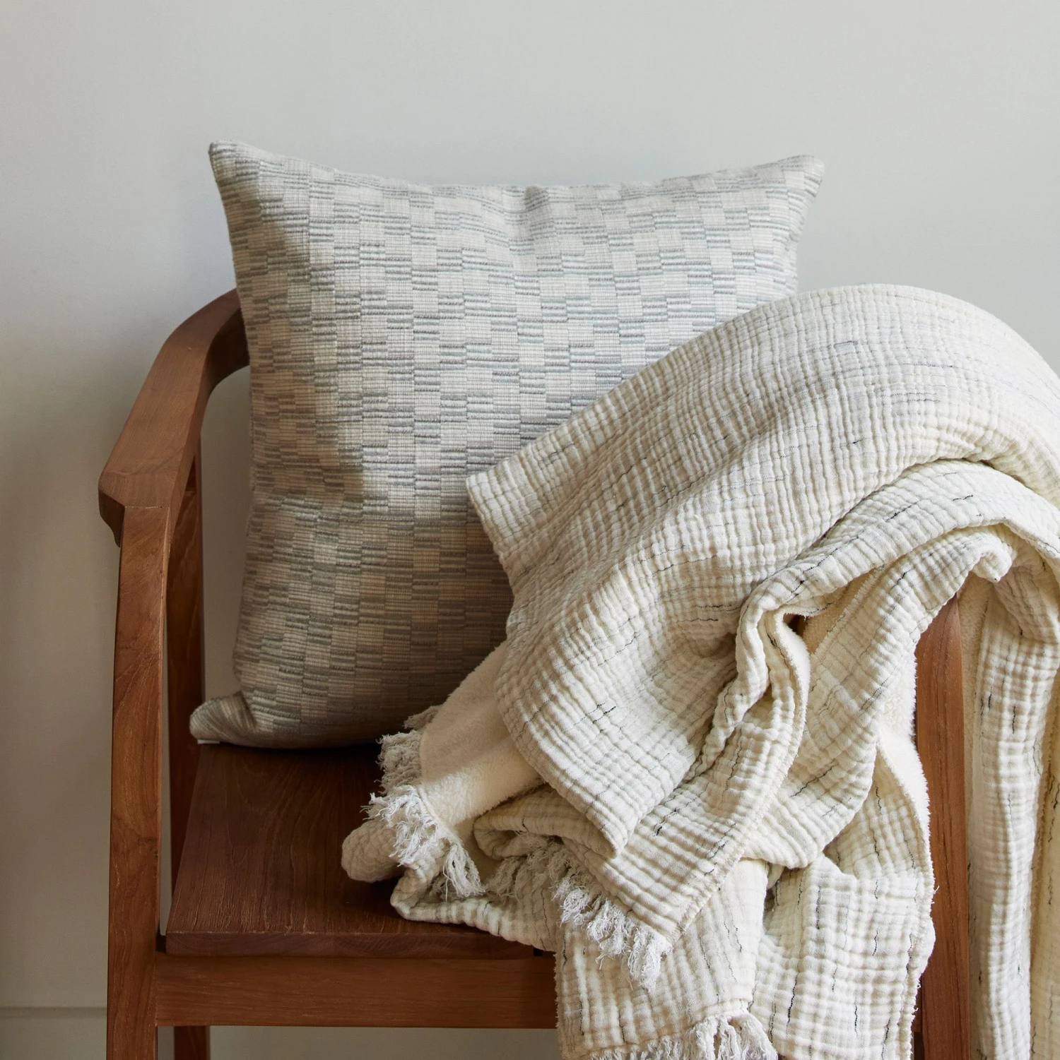 Housse De Coussin KAPLAN Ivoire Et Naturel 1 Housse De Coussin KAPLAN Ivoire Et Naturel