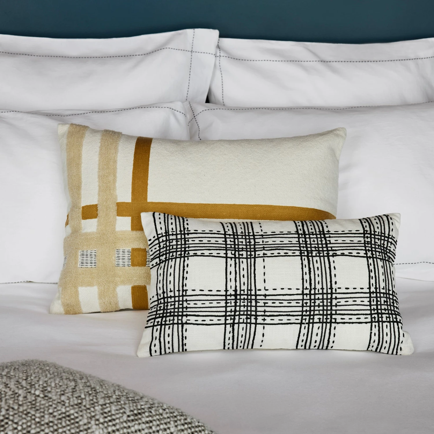 Housse De Coussin KENETH Blanc Cassé 3 Housse De Coussin KENETH Blanc Cassé – Image 3