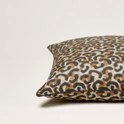 Housse De Coussin LEO Fauve -Décoration & meubles pour la maison housse de coussin LEO 007720 NM C1 6