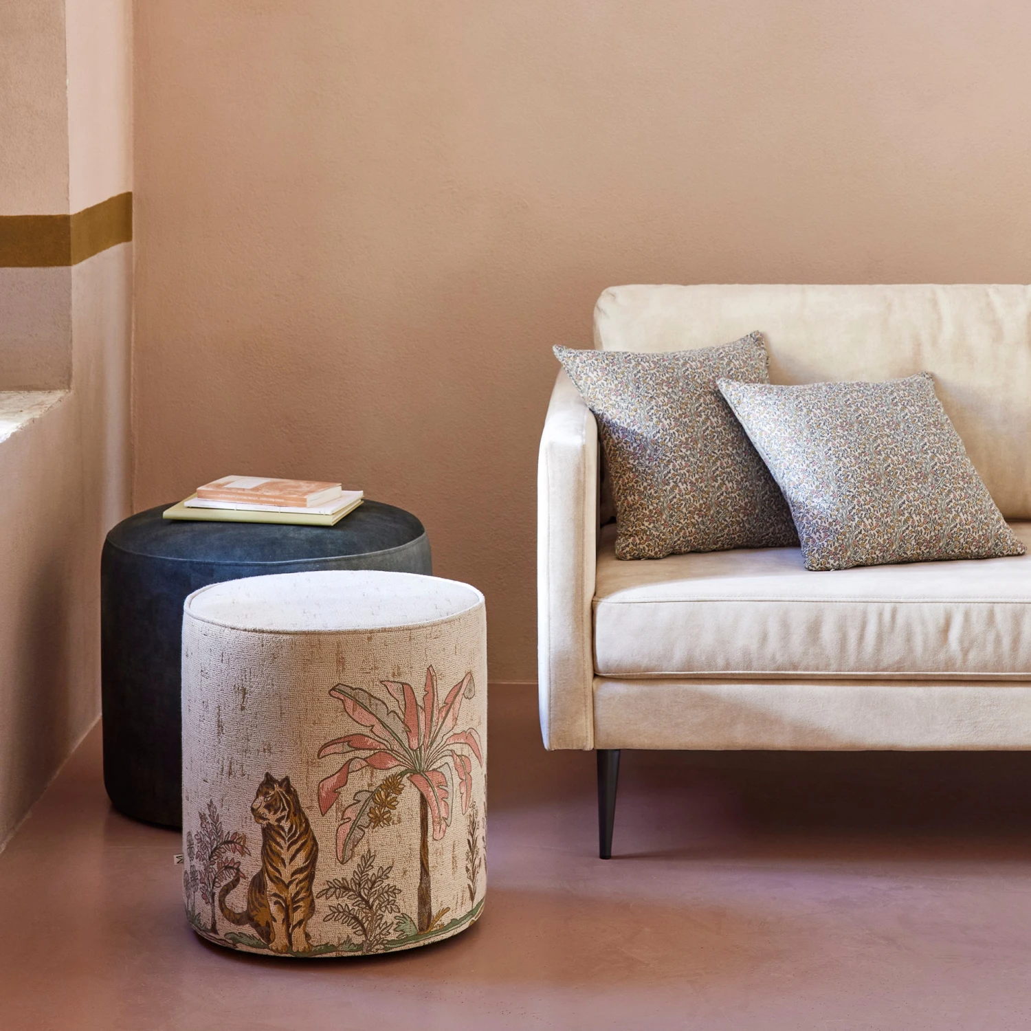 Housse De Coussin MAHARA Beige Et Pastels 4 Housse De Coussin MAHARA Beige Et Pastels – Image 4