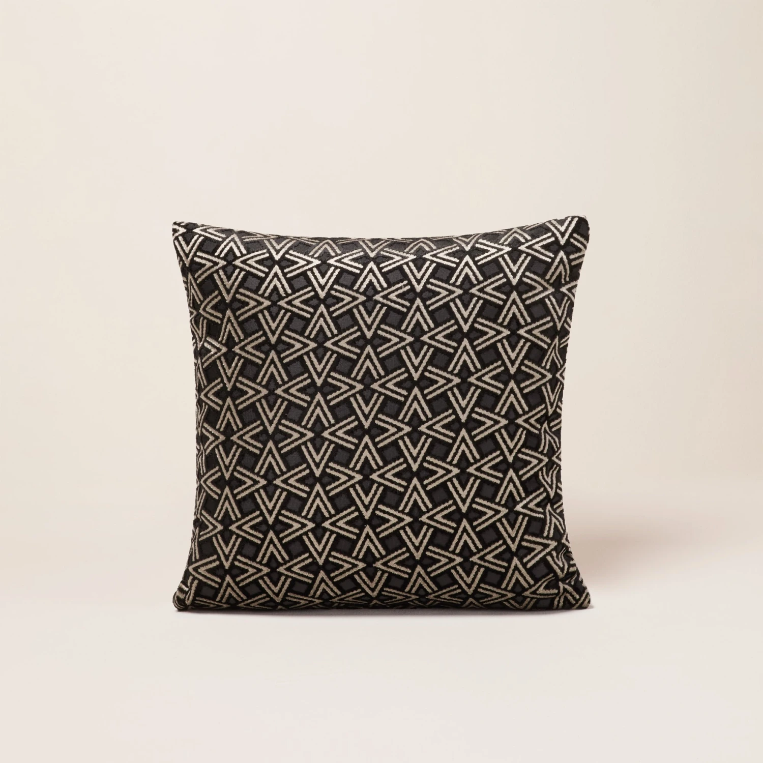Housse De Coussin OSCAR Noir 4 Housse De Coussin OSCAR Noir – Image 4