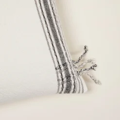 Housse De Coussin PAVANI Blanc Et Noir 15 Housse De Coussin PAVANI Blanc Et Noir -Décoration & meubles pour la maison housse de coussin PAVANI 007867 WG CM 5