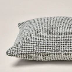 Housse De Coussin PIETRO Ivoire Et Noir 16 Housse De Coussin PIETRO Ivoire Et Noir -Décoration & meubles pour la maison housse de coussin PIETRO 007620 WG C1 6