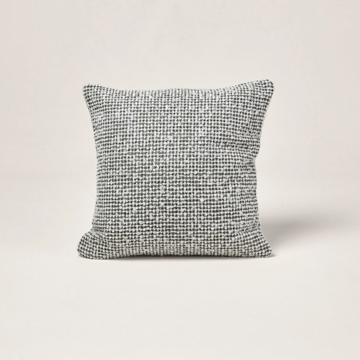 Housse De Coussin PIETRO Ivoire Et Noir 2 Housse De Coussin PIETRO Ivoire Et Noir – Image 2