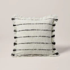 Housse De Coussin TAHA Ivoire Et Noir
