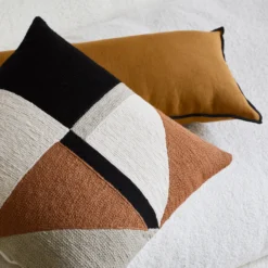 Housse De Coussin TRIAGO Naturel Et Noir 14 Housse De Coussin TRIAGO Naturel Et Noir -Décoration & meubles pour la maison housse de coussin TRIAGO 007068 NG C1 3