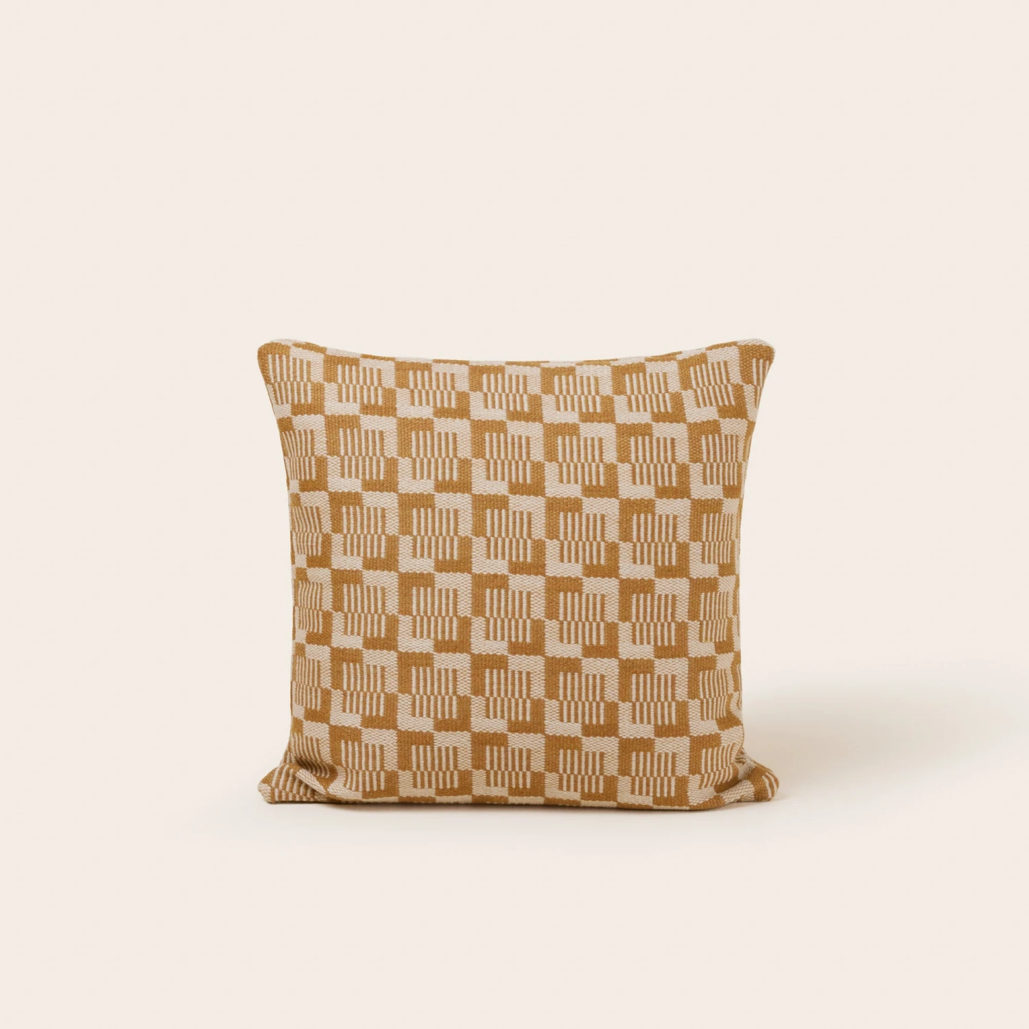 Housse De Coussin VITORIO Naturel Et Moutarde 3 Housse De Coussin VITORIO Naturel Et Moutarde – Image 3