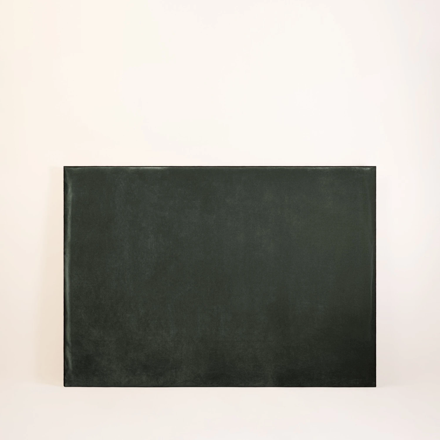 Housse De Tête De Lit DARIO Kaki Grisé Et Bourdon Noir 1 Housse De Tête De Lit DARIO Kaki Grisé Et Bourdon Noir