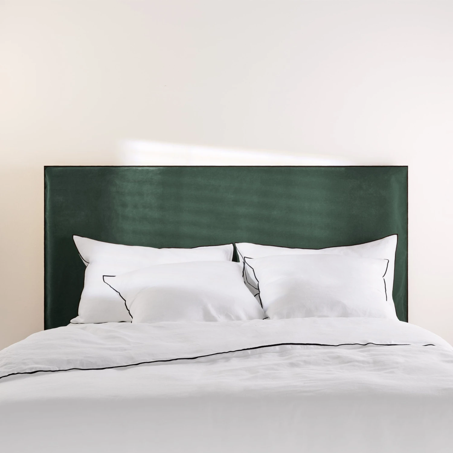 Housse De Tête De Lit DARIO Mélèze Et Bourdon Noir 8 Housse De Tête De Lit DARIO Mélèze Et Bourdon Noir – Image 8