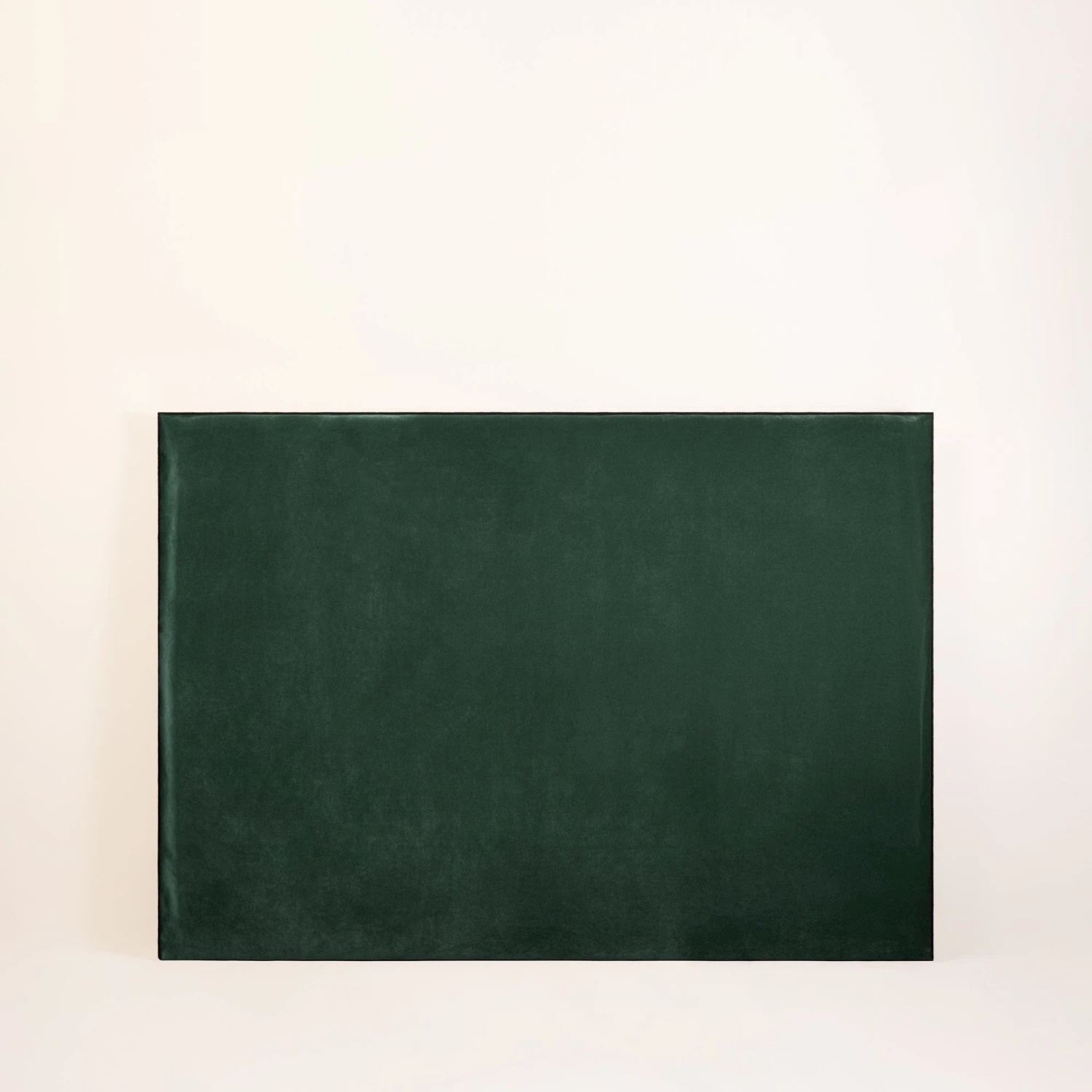 Housse De Tête De Lit DARIO Mélèze Et Bourdon Noir 1 Housse De Tête De Lit DARIO Mélèze Et Bourdon Noir