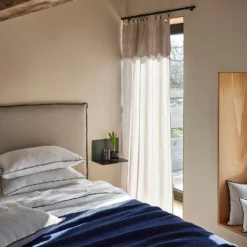 Housse De Tête De Lit NINO Seigle Et Feston Noir 10 Housse De Tête De Lit NINO Seigle Et Feston Noir -Décoration & meubles pour la maison housse de tete de lit NINO 007460 N12FG 1