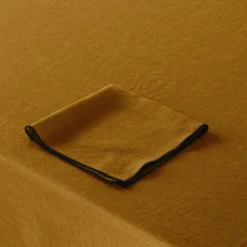 Nappe Rectangulaire CARLINA Bronze Et Bourdon Noir 11 Nappe Rectangulaire CARLINA Bronze Et Bourdon Noir -Décoration & meubles pour la maison nappe rectangulaire CARLINA 007341 M8G 7