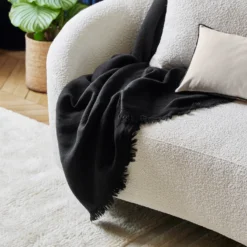 Plaid ALENA Noir De Mars -Décoration & meubles pour la maison plaid ALENA 007668 G10 2