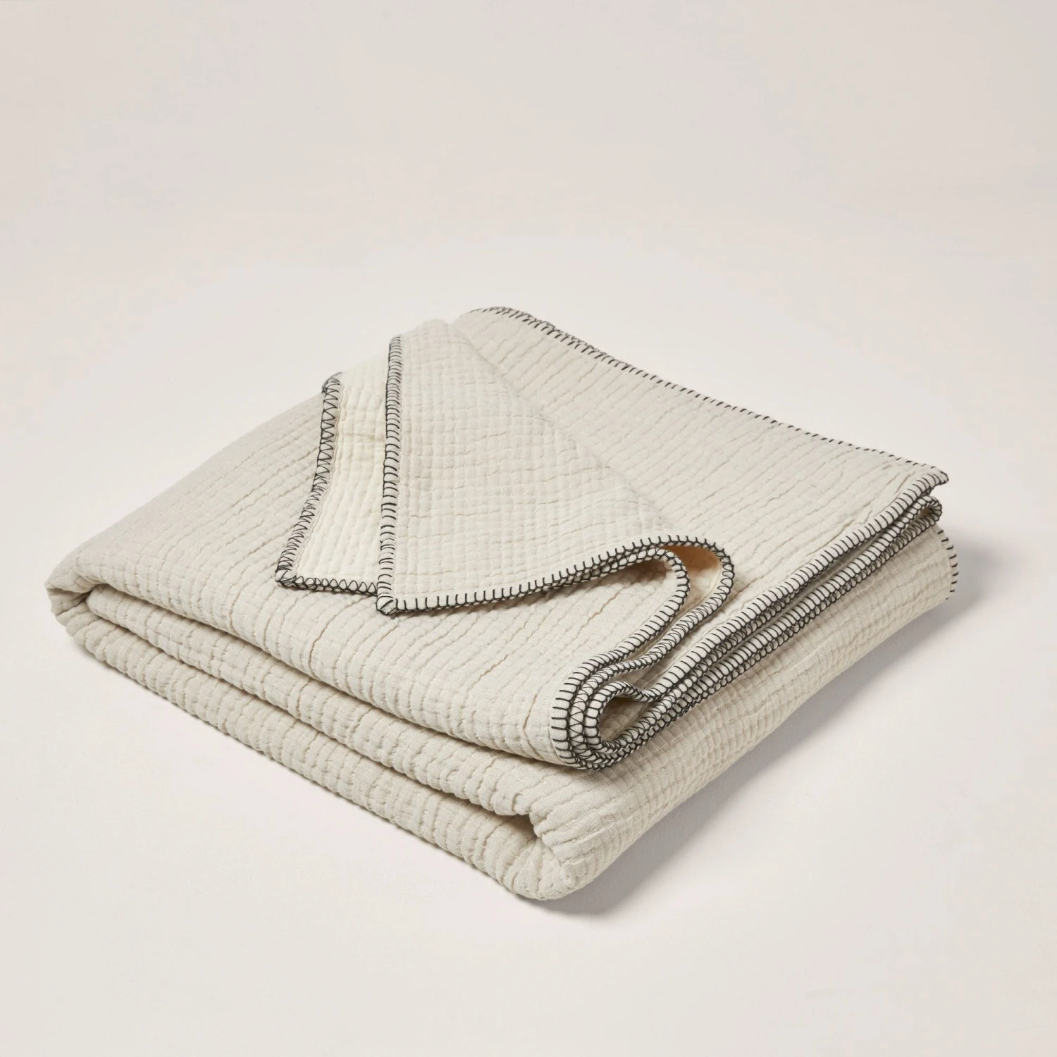 Plaid ILARIO Naturel Et Feston Noir 6 Plaid ILARIO Naturel Et Feston Noir – Image 6