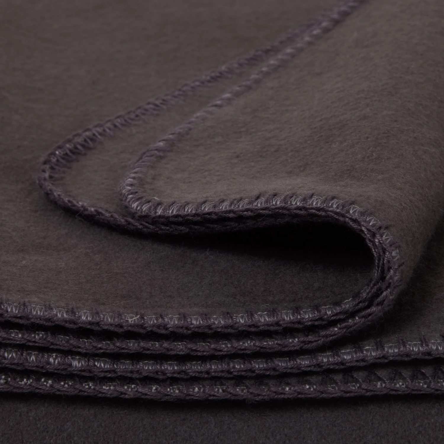 Plaid SWAHN Gris Plomb 5 Plaid SWAHN Gris Plomb – Image 5