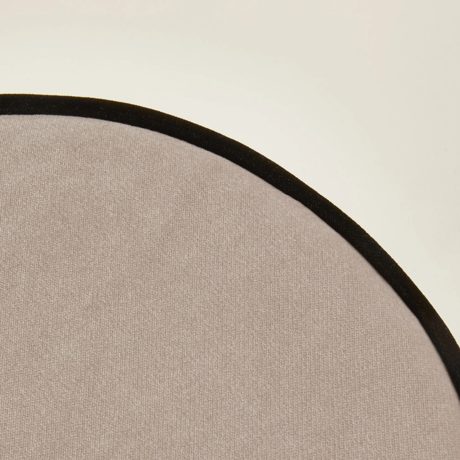 Pouf NOE Cendre Et Noir 6 Pouf NOE Cendre Et Noir – Image 6