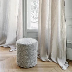 Pouf PIETRO Ivoire Et Noir 10 Pouf PIETRO Ivoire Et Noir -Décoration & meubles pour la maison pouf PIETRO 008873 WG 1 scaled