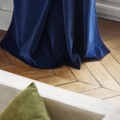 Rideau à Oeillets Dorés MATIA Bleu Nuit 9 Rideau à Oeillets Dorés MATIA Bleu Nuit -Décoration & meubles pour la maison rideau a oeillets dores MATIA 008286 B20 3