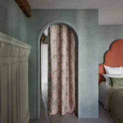 Rideau à Oeillets Dorés UBARI Rose Pétale Et Vert