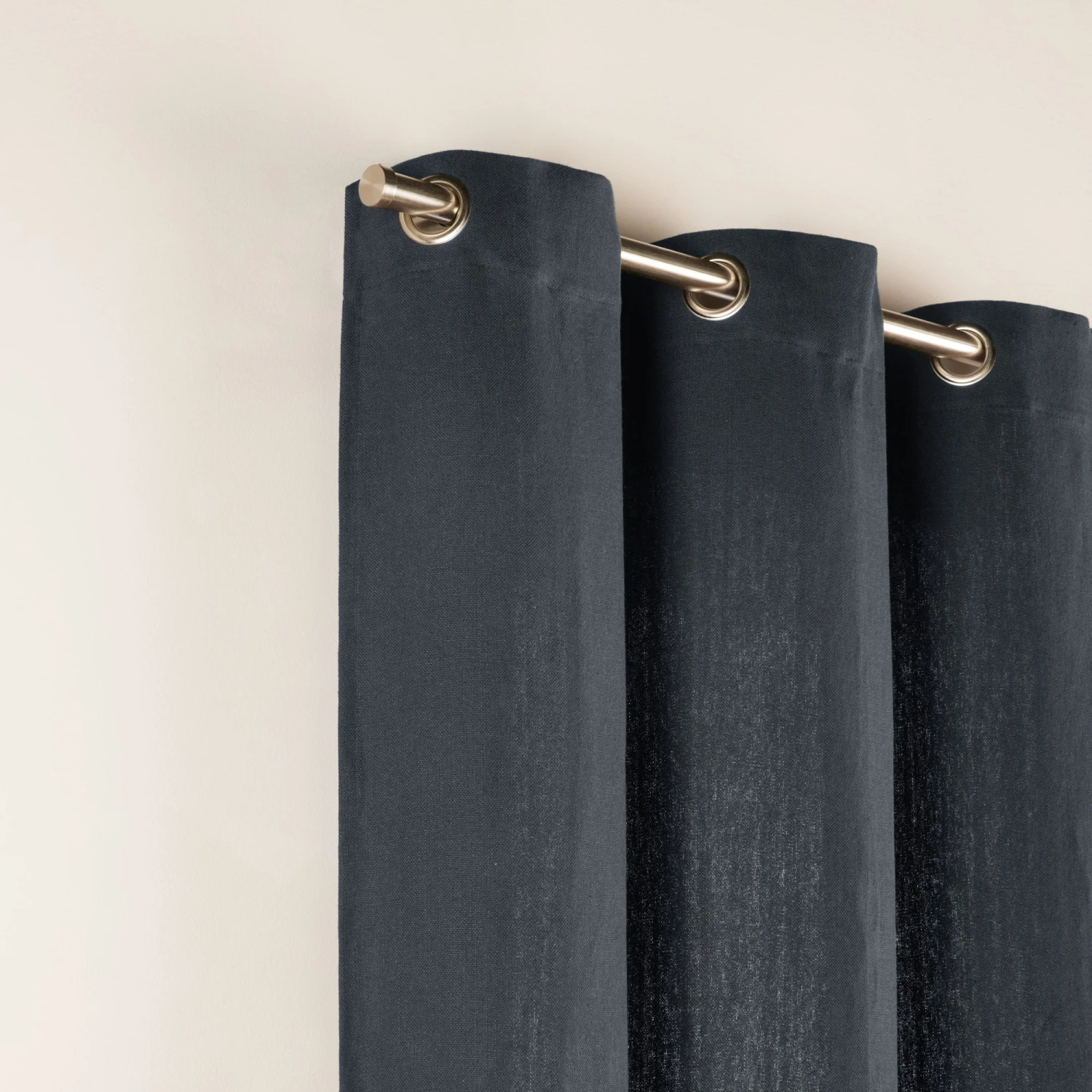 Rideau à Oeillets Argentés AUBIN Gris Foncé 1 Rideau à Oeillets Argentés AUBIN Gris Foncé