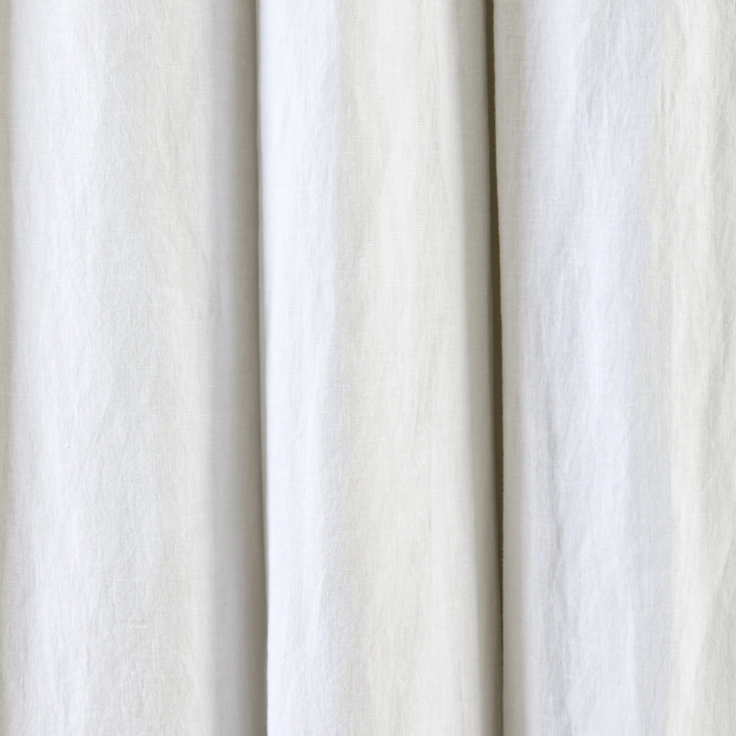 Rideau Oeillets Doublé Occultant CARLINA Blanc Pur 6 Rideau Oeillets Doublé Occultant CARLINA Blanc Pur – Image 6