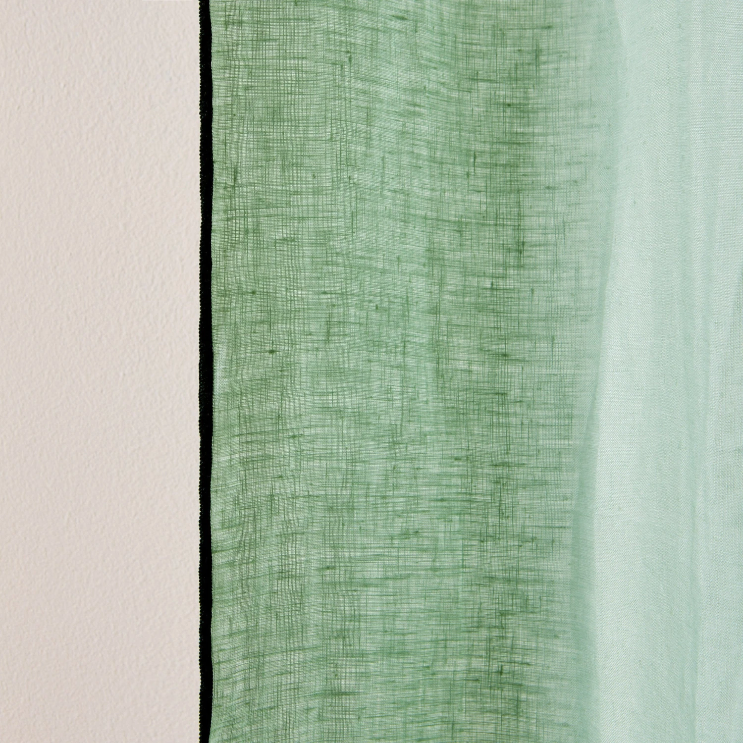 Rideau Panneau CARLINA Tilleul Et Bourdon Noir 8 Rideau Panneau CARLINA Tilleul Et Bourdon Noir – Image 8