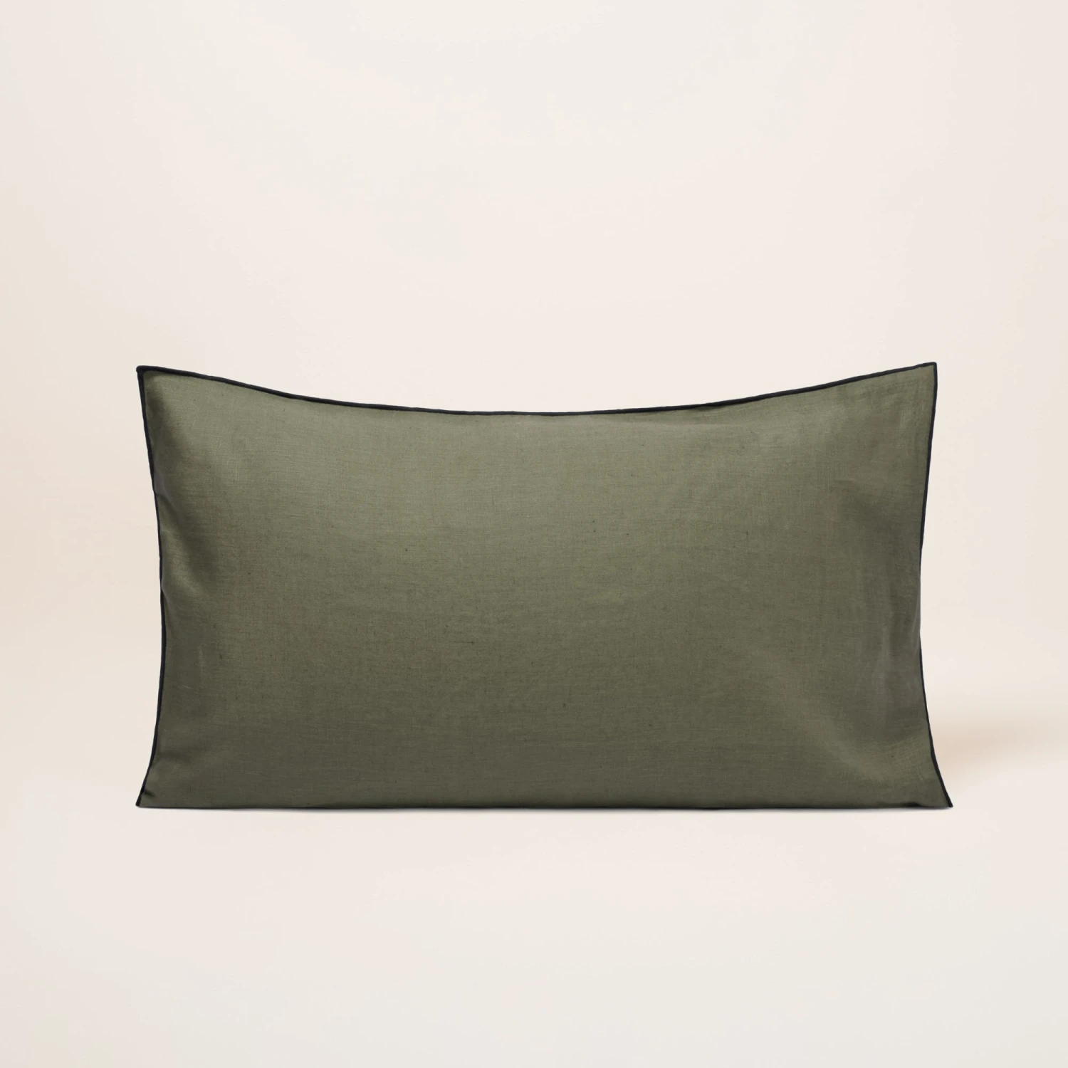 Taie D'oreiller CARLINA Kaki Grisé Et Bourdon Noir 4 Taie D'oreiller CARLINA Kaki Grisé Et Bourdon Noir – Image 4