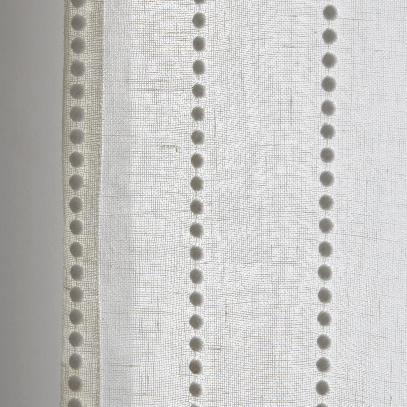 Voilage Panneau SYMI Albâtre 6 Voilage Panneau SYMI Albâtre – Image 6